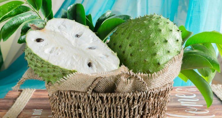 Nằm Mơ Thấy Hôn Thần Tượng: Giải Mã &amp; Số Đề Liên Quan