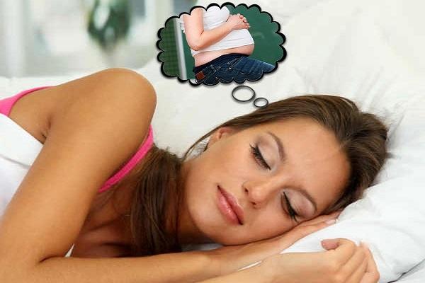 Bà bầu mơ thấy tắm mưa