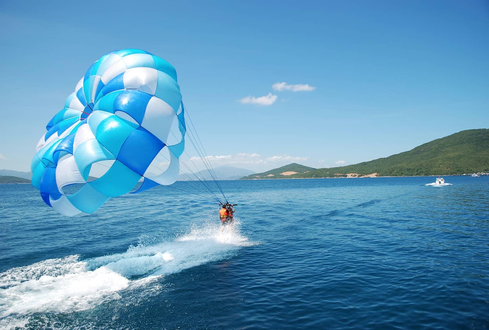 Giải Mã Giấc Mơ Thấy Mình Bán Nhà và Số Đề Liên Quan