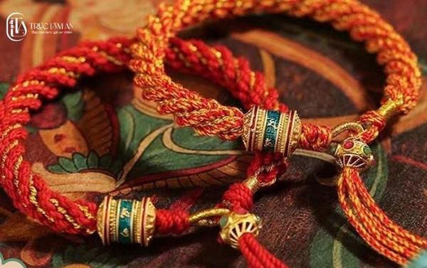 Nằm Mơ Thấy Bạn Thân Bị Giết: Giải Mã Số Đề