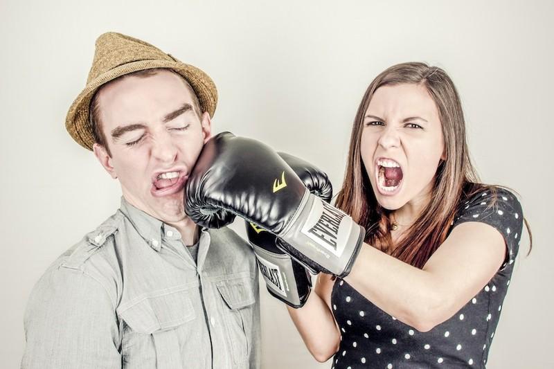Nằm Mơ Thấy Ma Nữ Là Điềm Gì? Giải Mã Bí Ẩn