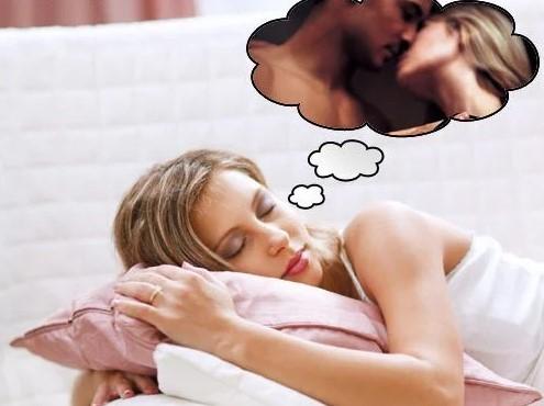 Giải Mã Giấc Mơ Thấy Chèo Xuồng: Đêm Qua Em Nằm Mơ Thấy Anh Đang Chèo Xuồng