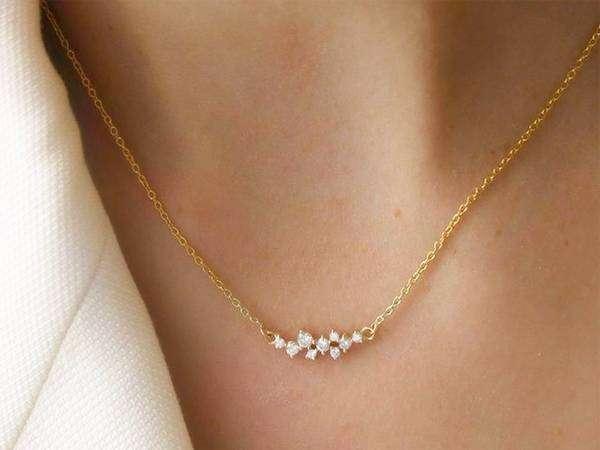 Giải mã giấc mơ dây chuyền vàng đánh con gì?