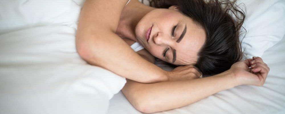 Nằm Mơ Thấy Ma Rượt Đánh Số Mấy?