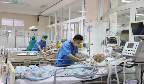 Làm việc trong bệnh viện