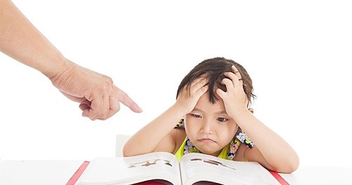 Nằm Mơ Thấy Rắn Bò Quanh Người Điềm Gì, Đánh Con Gì?