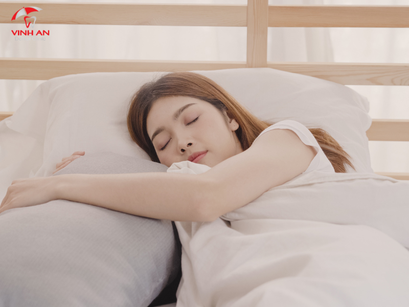 Mơ thấy mọc răng khôn không đau