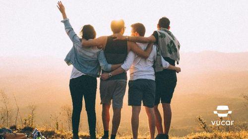 Giải Mã Giấc Mơ Thấy Bắt Cá Màu Đen