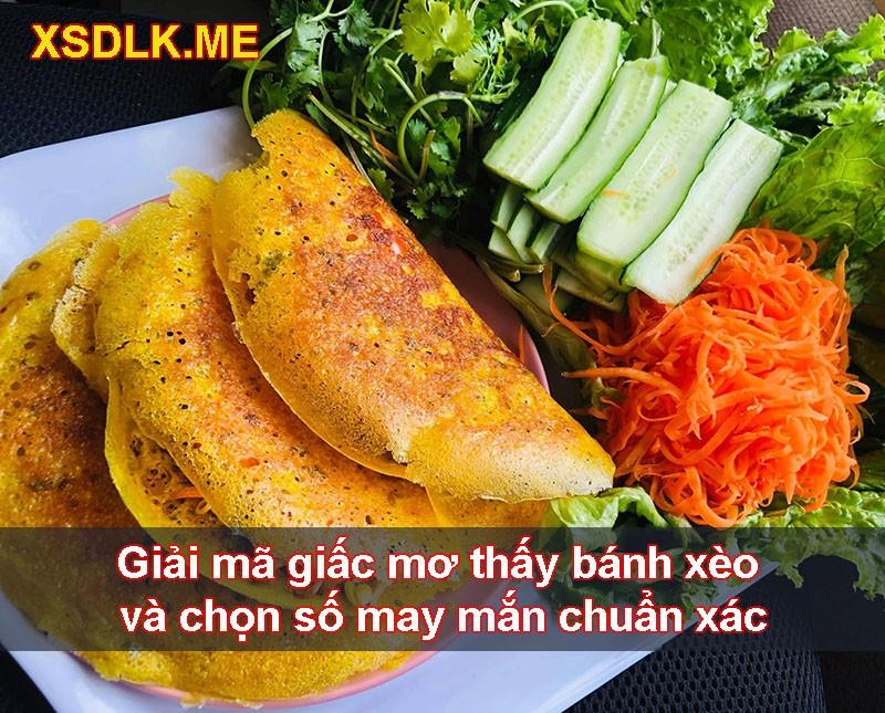 Giải Mã Giấc Mơ Bạc Gà: Điềm Báo &amp; Con Số May Mắn
