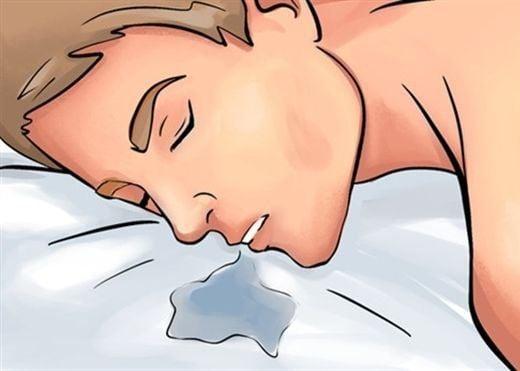 Nằm mơ thấy chai nước đầy
