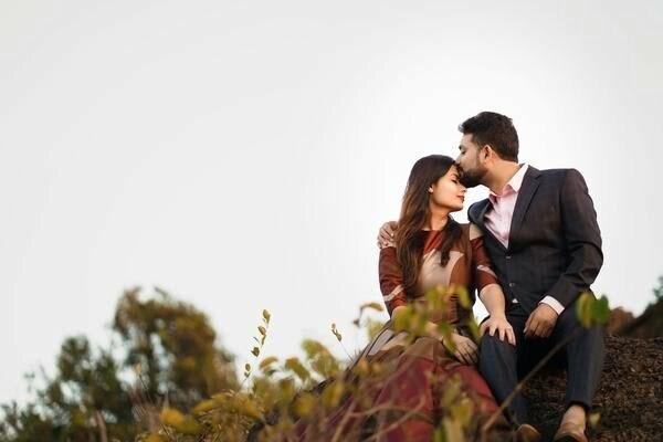 Nằm Mơ Thấy Chồng Bị Người Ta Đánh: Giải Mã Số Đề
