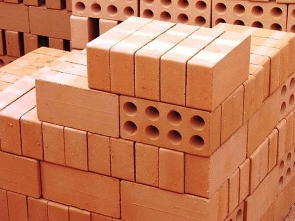 Nằm mơ thấy đập gạch