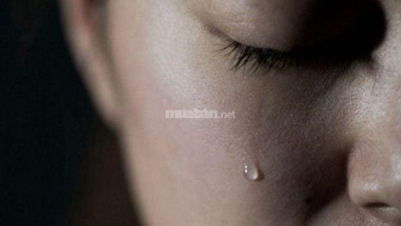 Nằm mơ thấy khóc nức nở