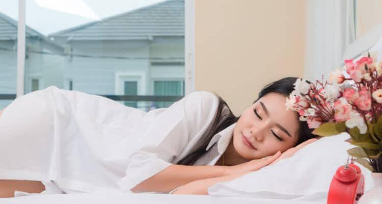 Nằm mơ thấy có bầu đánh số mấy? Giải mã chi tiết