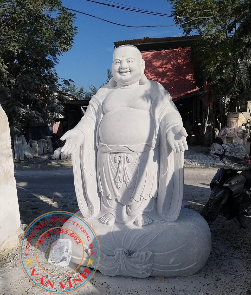 Nằm Mơ Thấy Bướm Đậu Vào Người Đánh Con Gì?